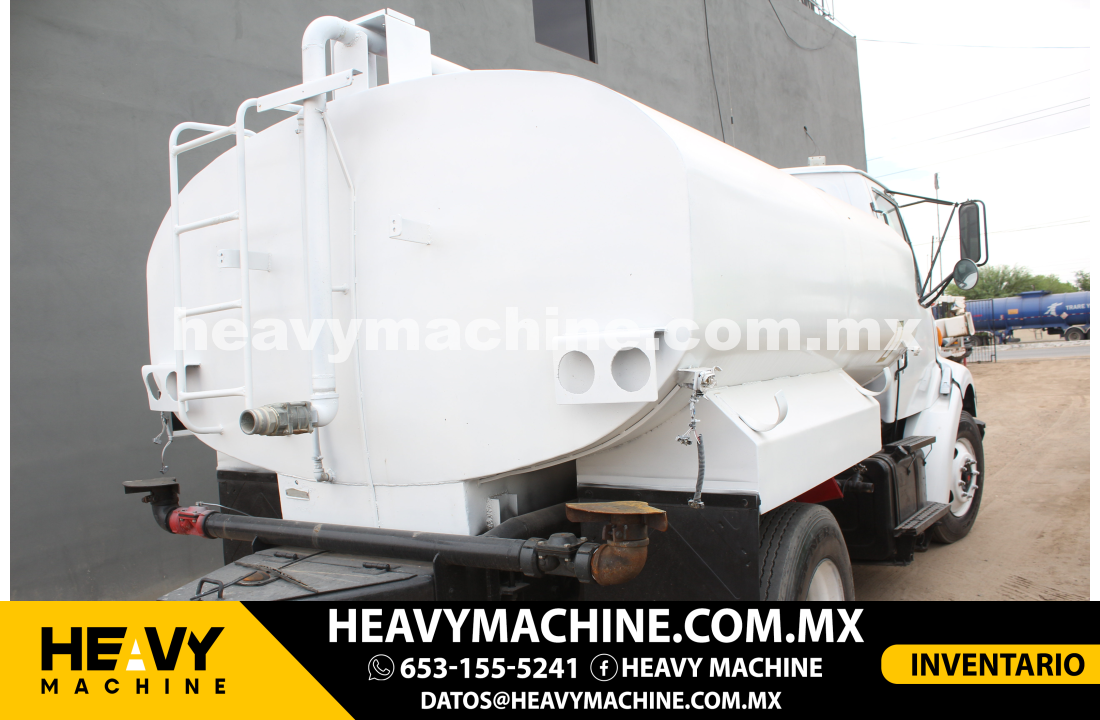 Camión Pipa de agua 1997 Ford L8501